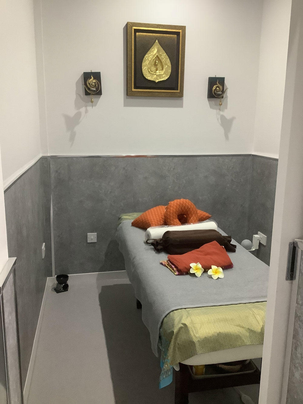 Massage Therapy in Glasgow | Thai Ann gallery image 4